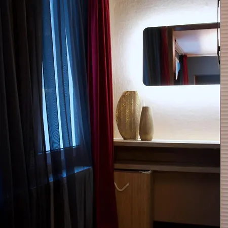 Romantic Suite Boudoir-Bleu Apartment
